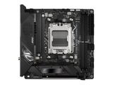 MB ASUS ROG STRIX B650E-I GAMING WIFI (AMD,AM5,DDR5,mITX)